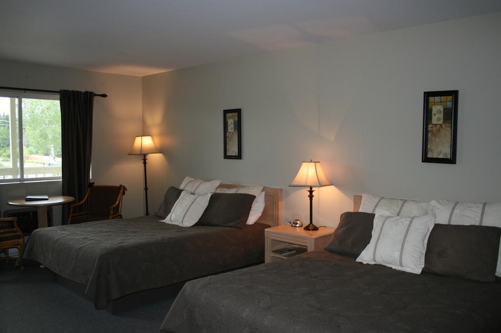 La Cuillere A Pot Hotel Saint-Donat-de-Montcalm Luaran gambar